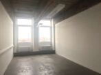 Helle Bürofläche mit Blick auf Neukölln - Bild